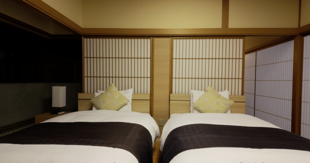 グランディア芳泉 部屋のベッド